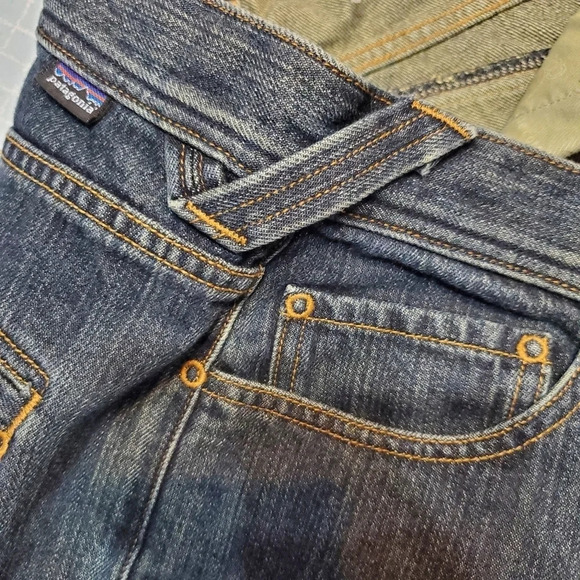 Patagonia Women's Organic Cotton Straight Leg Jeans 8 - Picture 8 of 10